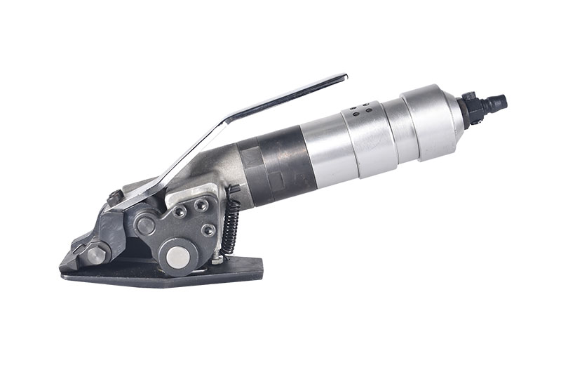 气动钢带打包机前连接件