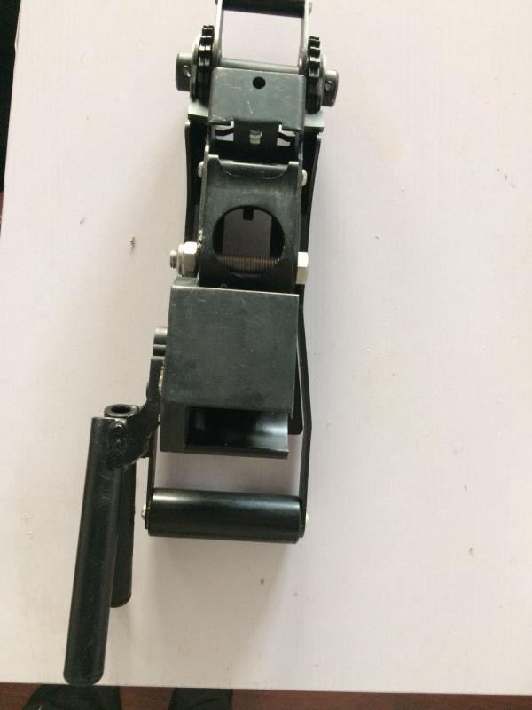 编织带拉紧器收紧轮