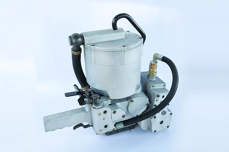 气动钢带无锁扣扎捆机QWK-32A打包机轴