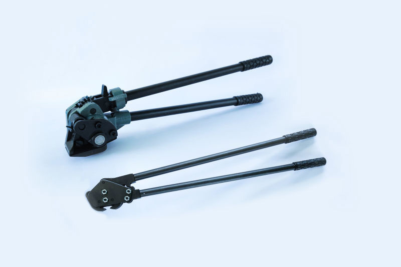 气动钢带打包机维修保养气缸盖更换