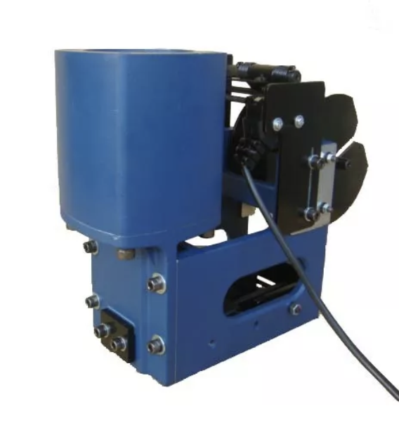 中国台湾鑫日正打钉头单头型